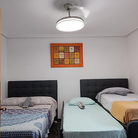 Casa Oasis Puertollano, Una Casa Rural En Puertollano, Agradable, Con Piscina En Zona Tranquila Экстерьер фото