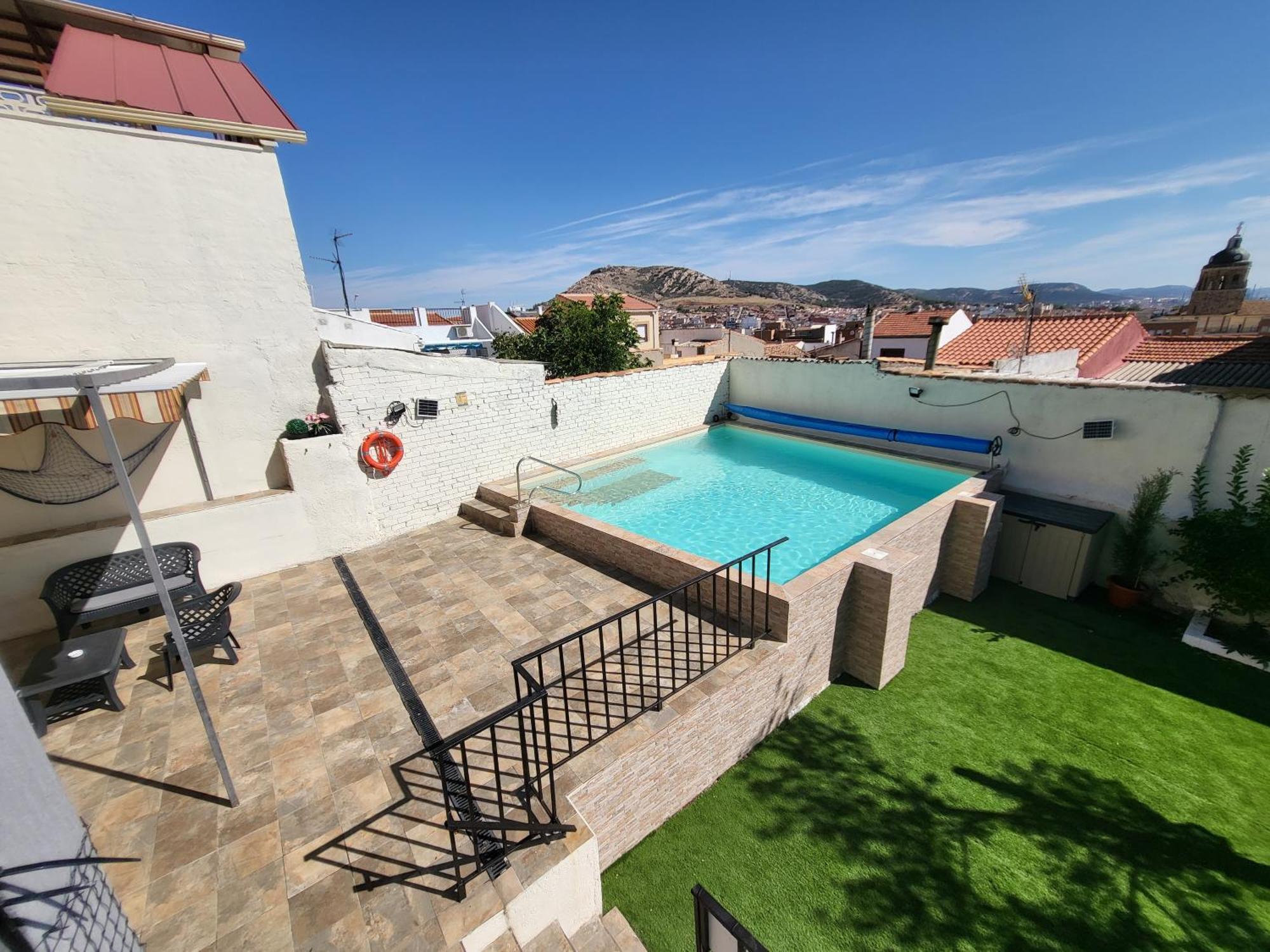 Casa Oasis Puertollano, Una Casa Rural En Puertollano, Agradable, Con Piscina En Zona Tranquila Экстерьер фото
